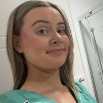 Parent Sydney: Shania