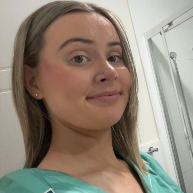 Babysitting job in Sydney: Shania