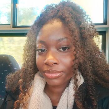 Babysitter Doornik: Stella Lukombo Tshibangu