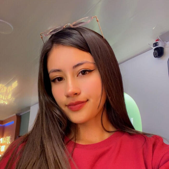 Niñera en Otavalo: Jenny