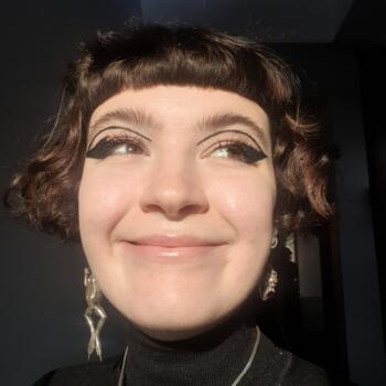 Baby-sitter in Charenton-le-Pont: Rose