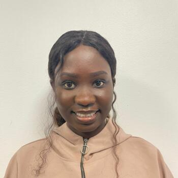 Baby-sitter in Stains: Arame
