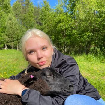 Barnvakt i Hyvinkää: Emmi