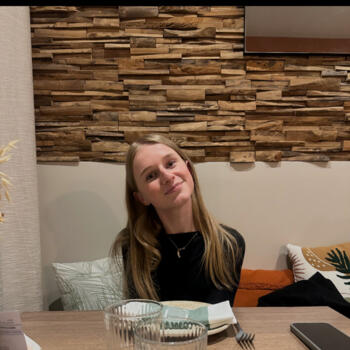 Babysitter in Grenoble: Jeanne