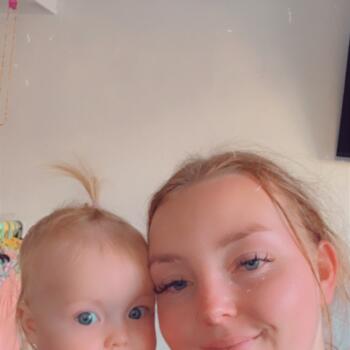 Babysitter in Hastings: Destiny Barnes