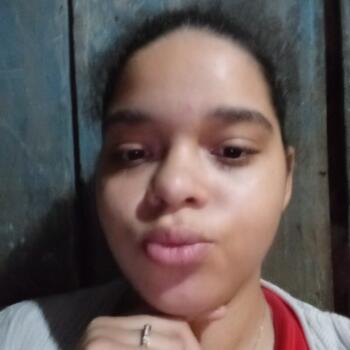 Babá em Canoas: Samanta