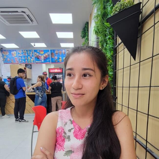 Babysitter in San Salvador: Alicia michelle