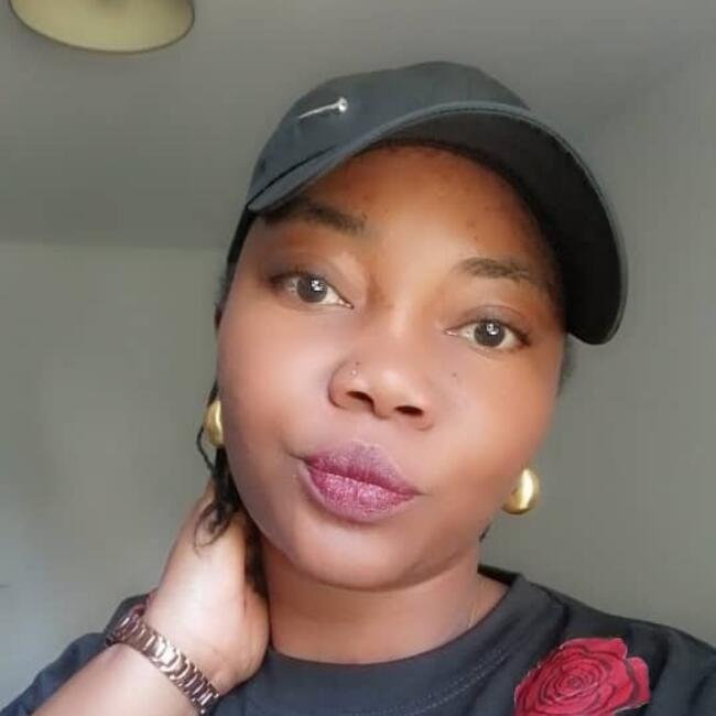 Babysitter in Malakoff: Mazidath