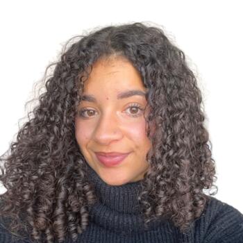 Babysitter in Montbéliard: Loubna