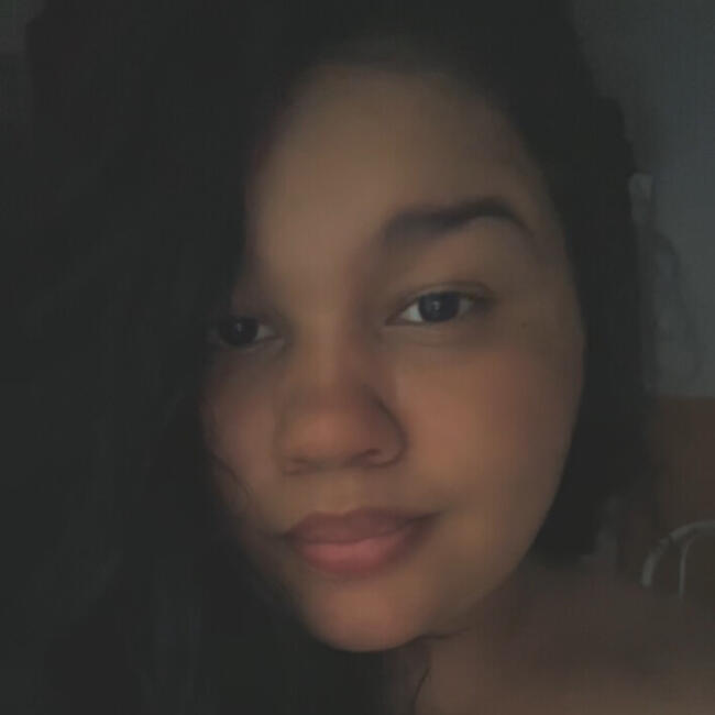 Babá em Cuiabá: Pamela
