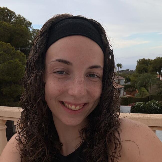 Babysitter in Lyon: Sarah