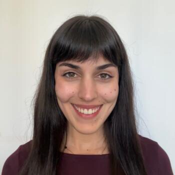 Babysitter in Madrid: Irian