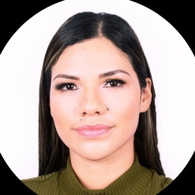 Babysitter in Sydney: Paula