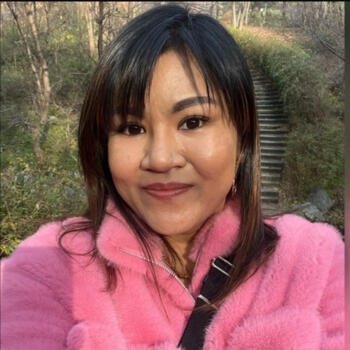 Babysitter Singapore: Liyana