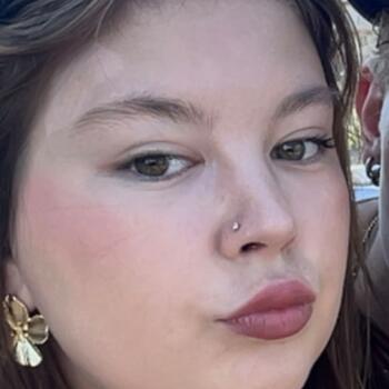 Babysitter in Ursel: Vina