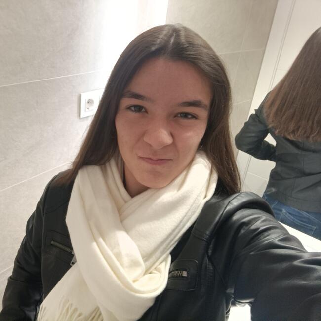 Niñera en Les Franqueses del Vallès: Carlota