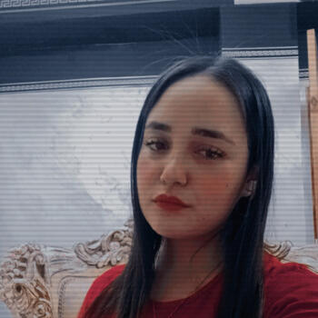 مربية أطفال في سعيدة: Samia