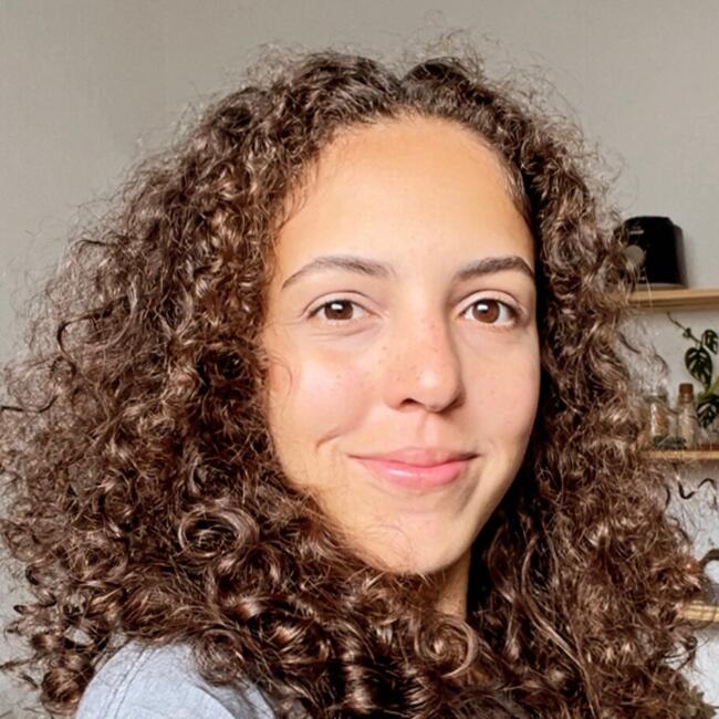 Babysitter in Cabo Frio: Karoline