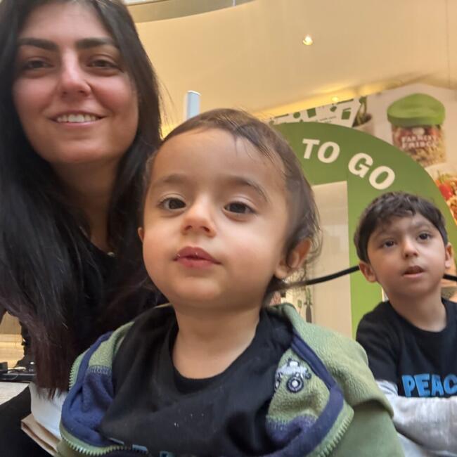 Babysitting job in Los Angeles: Roxanne