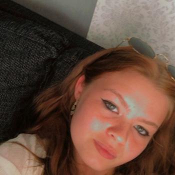 Babysitter in Skövde: Emilia