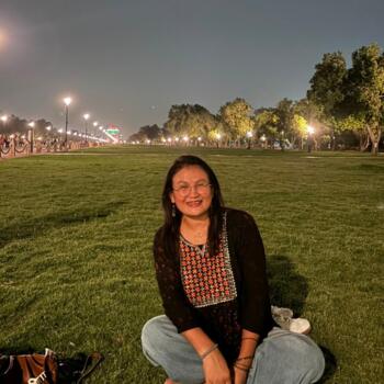 Babysitter New Delhi: Sangita