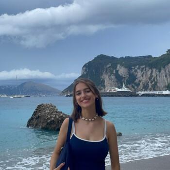 Babysitter στην περιοχή Genk: Skye