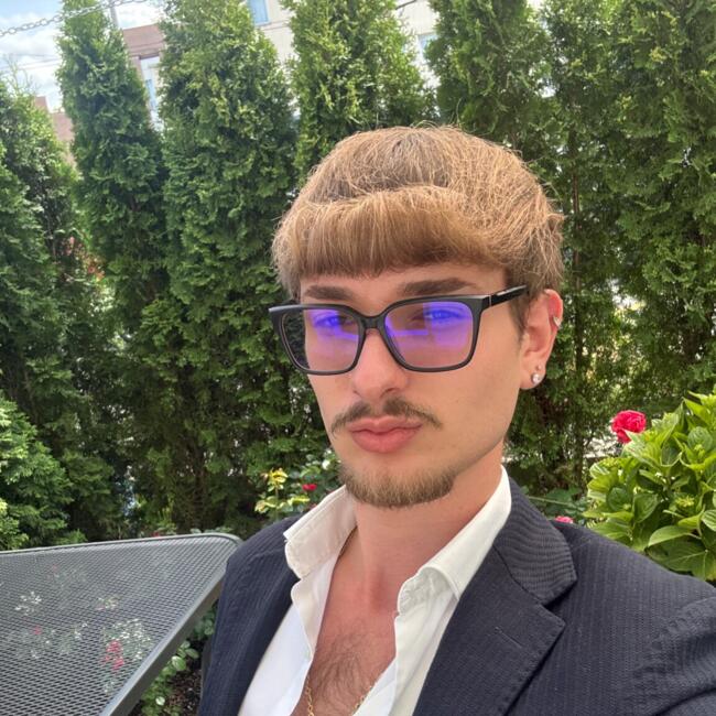 Babysitter in Biel: Davide