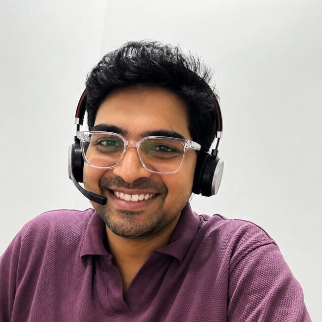 हैदराबाद में बेबीसिटिंग की नौकरी: Satish