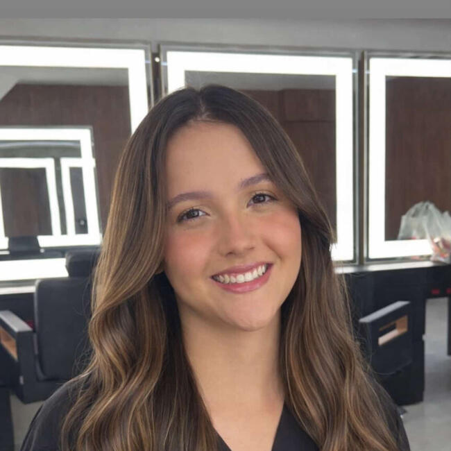 Babysitter in Contagem: Lívia