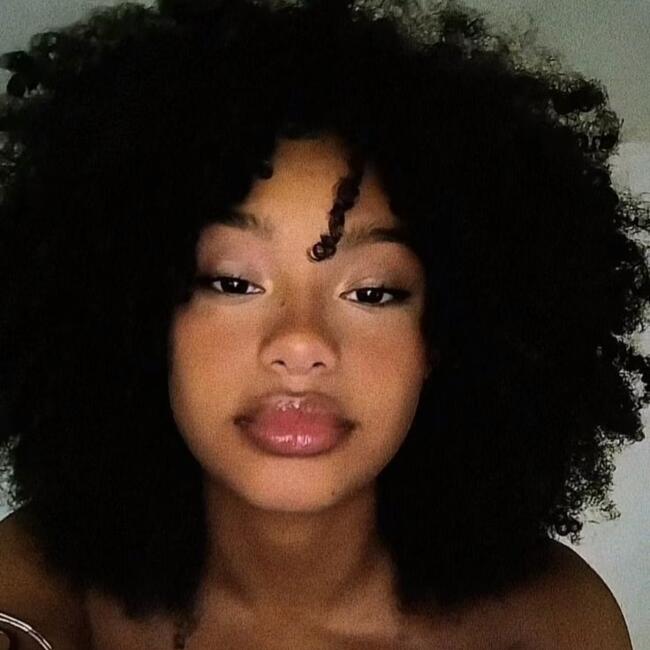 Babysitter in Cariacica: Eduarda