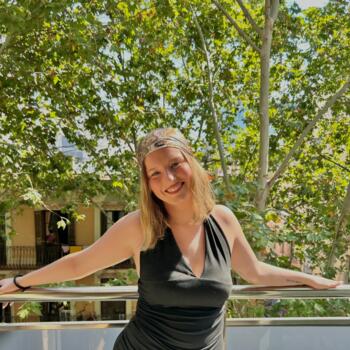 Babysitter in Valence: Lylou