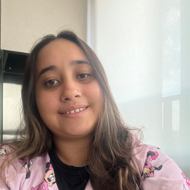 Babysitter in Uberaba: Jenifer
