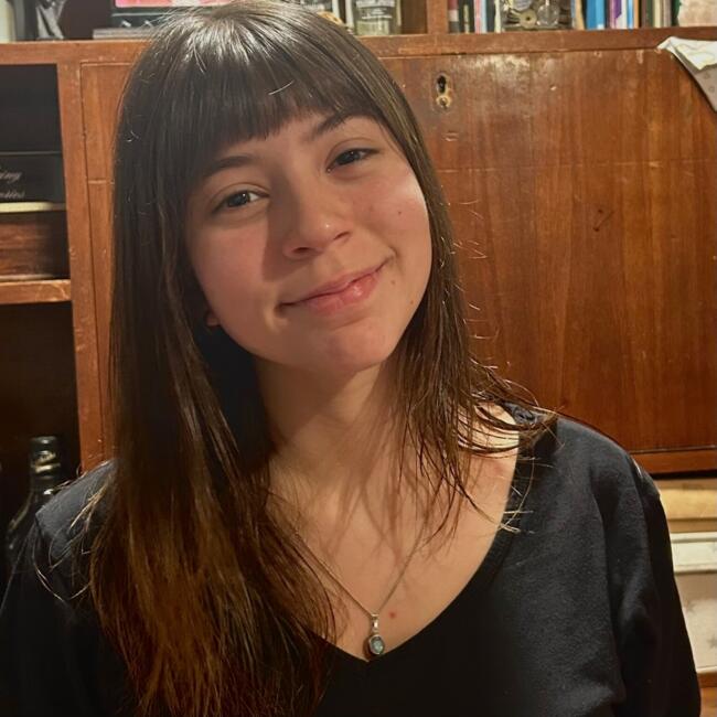 Babysitter in Montevideo: Emilia