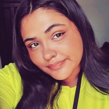 Babysitter in São Luís: Camylle