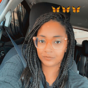 Babysitter in Sète: Anais