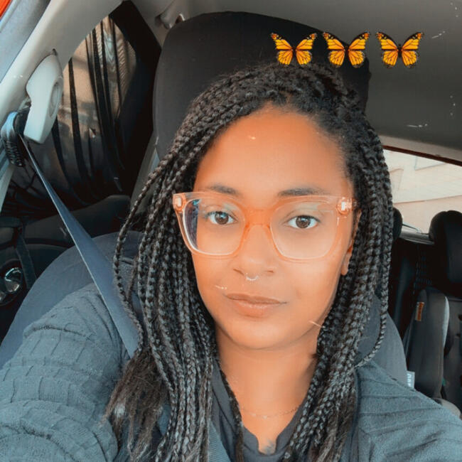 Babysitter in Sète: Anais