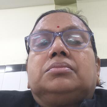 हैदराबाद में आया: Vani