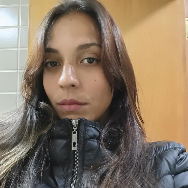 Babysitter in São Paulo: Julia