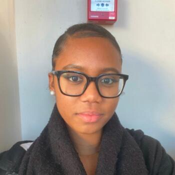 Baby-sitter Montluçon: Swaïna