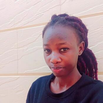 Babysitter in Abu Dhabi: Kangume