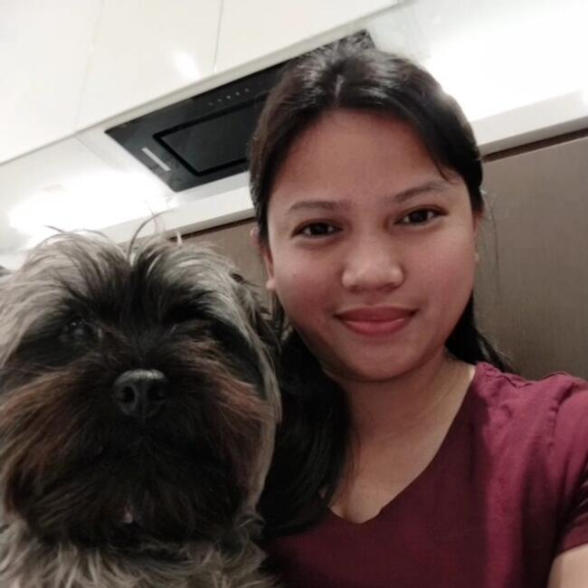 جليسة أطفال في أبوظبي: Sheryl