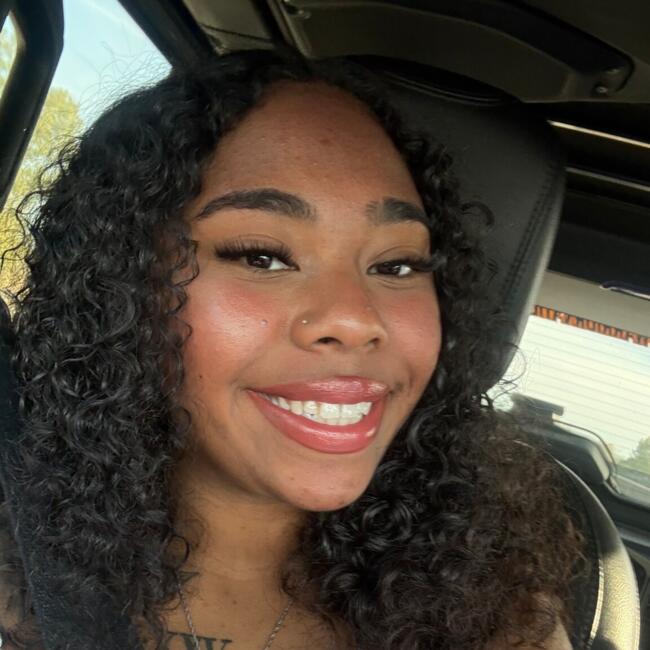 Babysitter in Corpus Christi: Ava