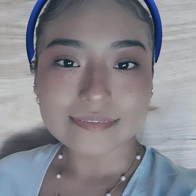 Babysitter in Santa Ana: Esmeralda