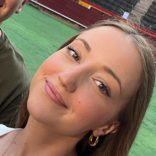 Babysitter in Benavites: Daniela