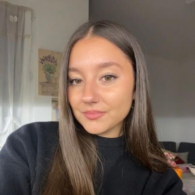 Babysitter in Altamura: Linda