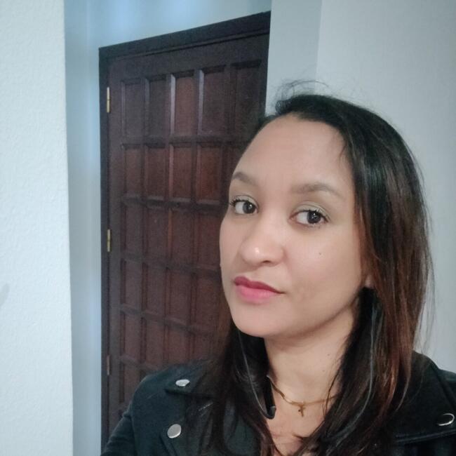 Babysitter in Las Palmas de Gran Canaria: Lorena