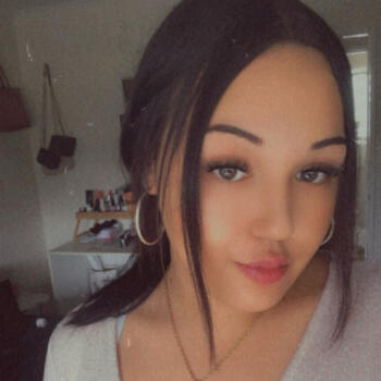 Babysitter in Maketu: Tiana-kelly