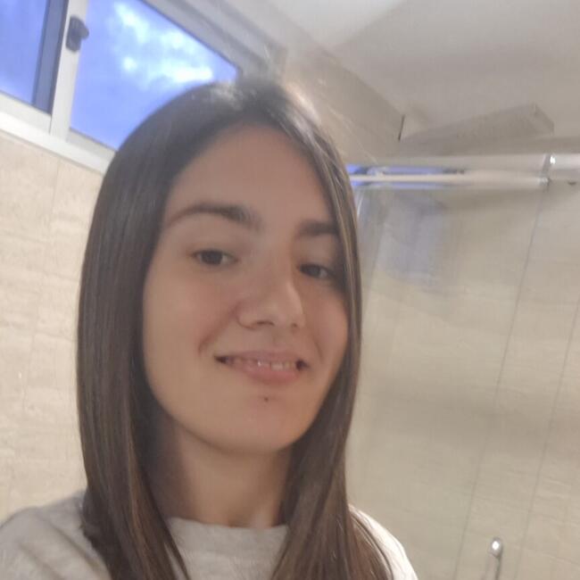 Niñera en Los Cerrillos: ROMINA