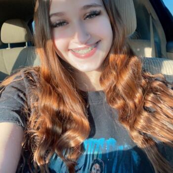 Babysitter Fayetteville: Skylea