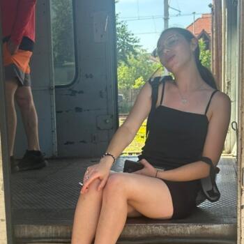Babysitter in Bistriţa: Valentina